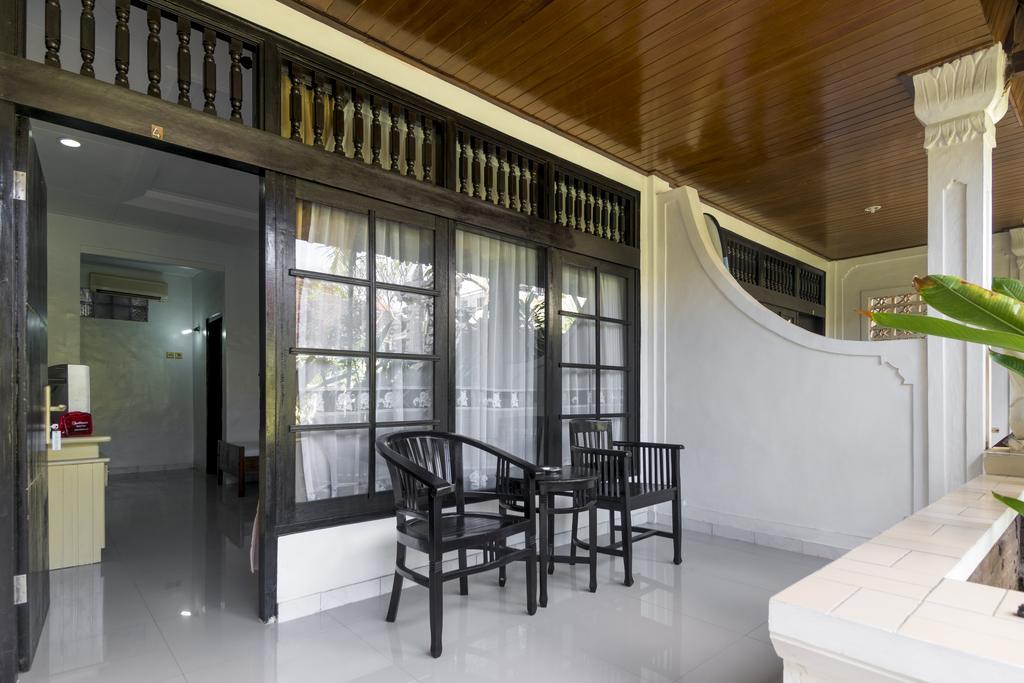 Reddoorz @ Poppies Lane 1 Hotel Kuta Lombok Exterior foto